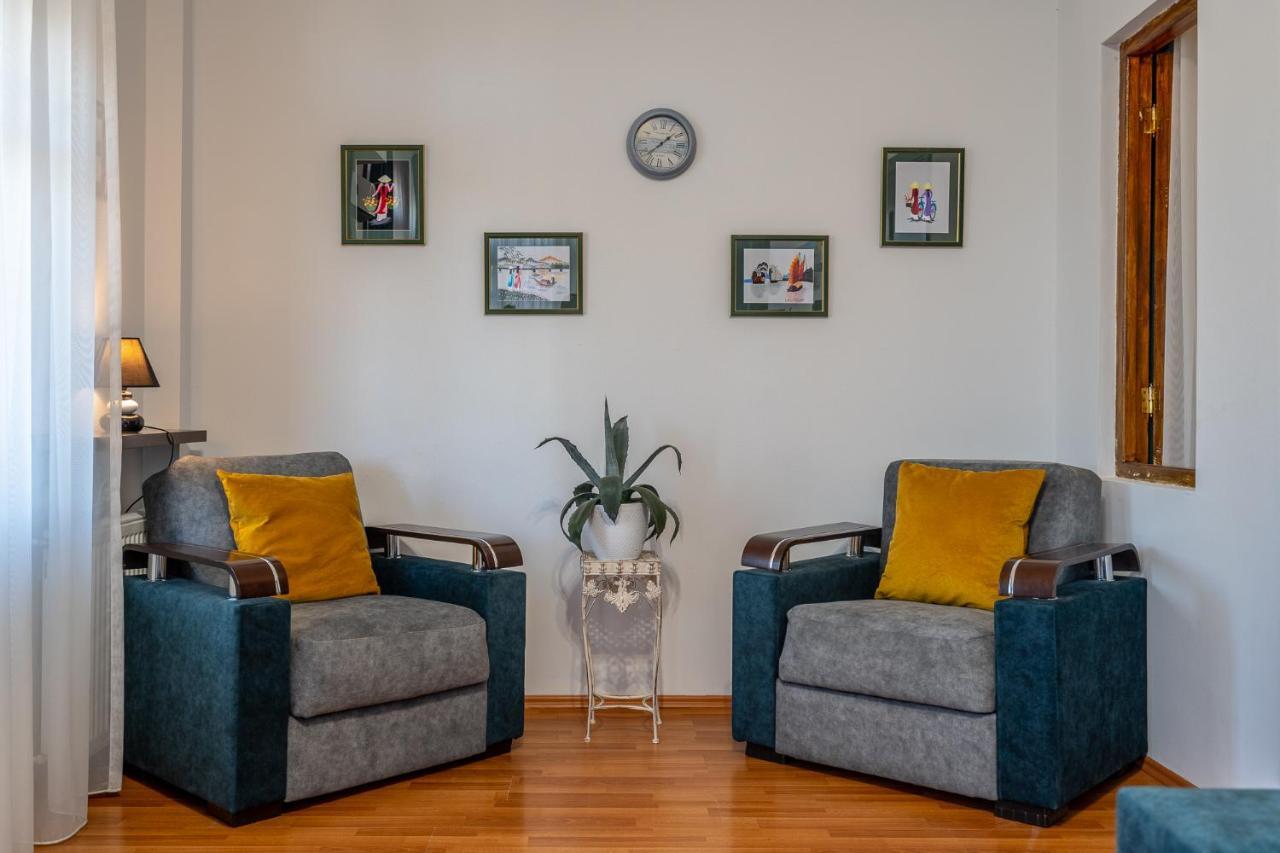 Golden View Apartment Тбілісі Екстер'єр фото